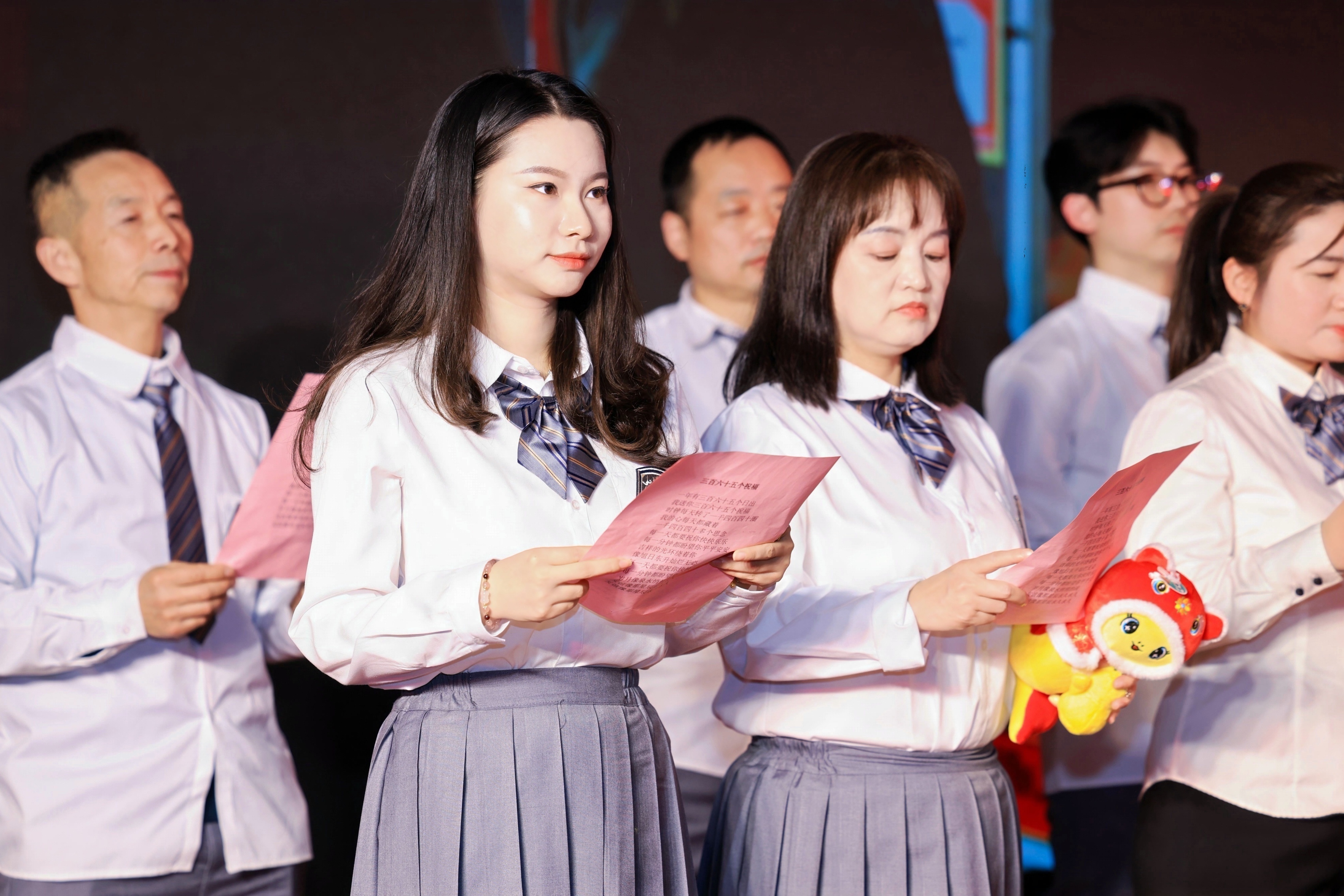 pa尊龙凯时股份2025年年会